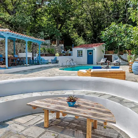 The Blue - Family Friendly And Peaceful * スコペロス